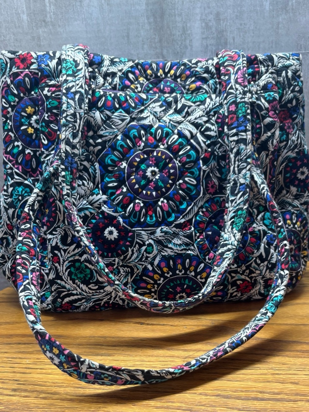 Vera Bradley shoulder bag